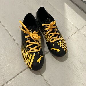 Puma Junior soccer shoes